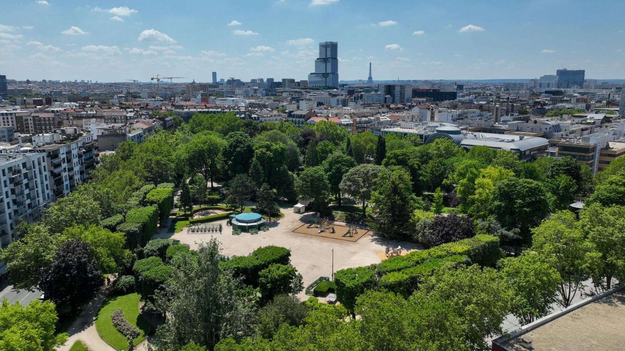 Voco Paris - Porte De Clichy By Ihg Exterior photo