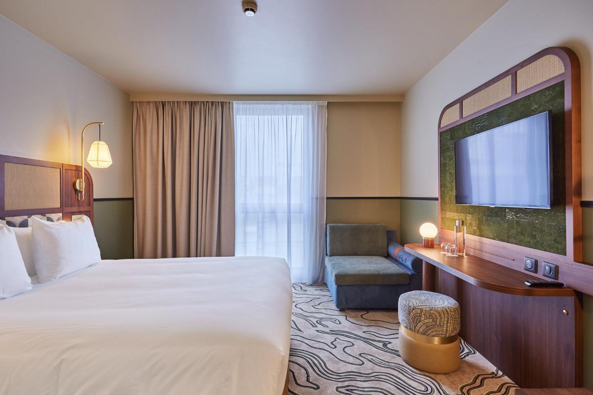 Voco Paris - Porte De Clichy By Ihg Exterior photo